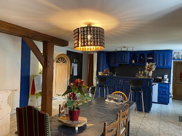 Vente Maison 7 pièces 245 m2 Linards