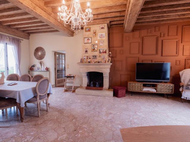 Vente Maison 7 pièces 245 m2 Perrecy les Forges