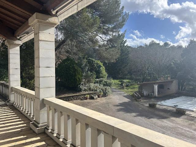 Vente Maison 7 pièces 245 m2 Sainte Anastasie
