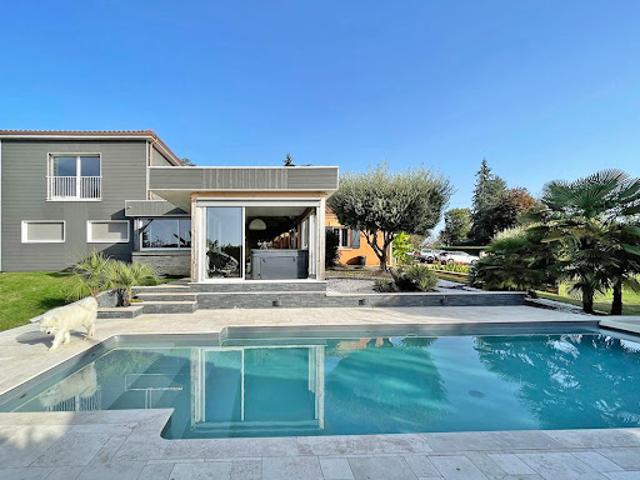 Vente Maison 7 pièces 246 m2 La Chapelle Aubareil