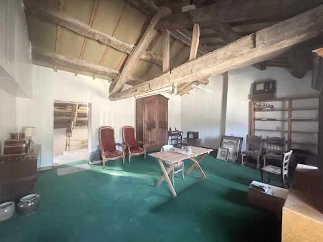 Vente Maison 7 pièces 247 m2 Riols