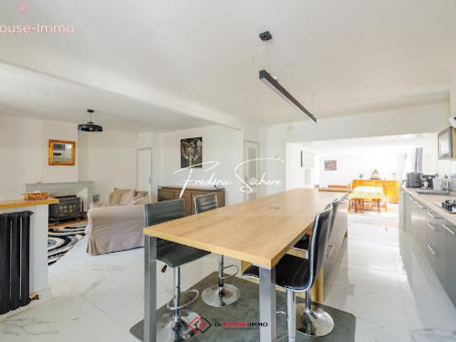 Vente Maison 7 pièces 247.5 m2 Marsais