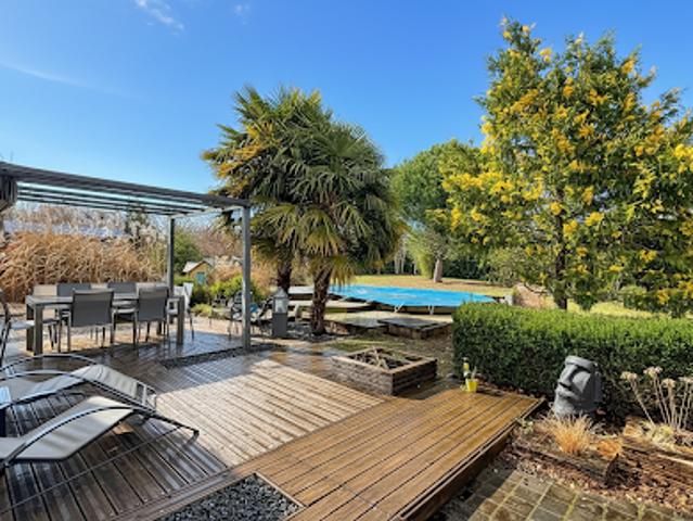 Vente Maison 7 pièces 248 m2 Neauphle le Vieux