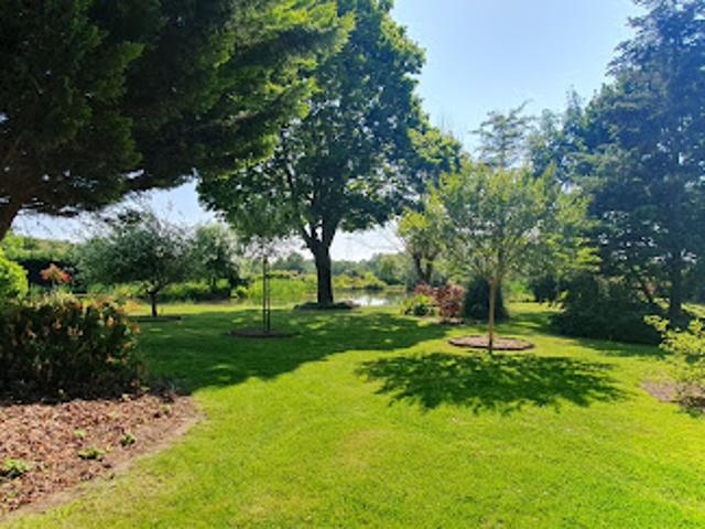 Vente Maison 7 pièces 248 m2 Ecouflant
