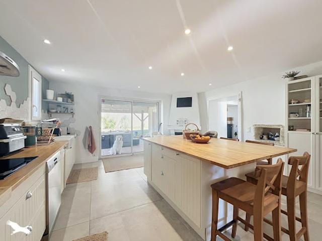 Vente Maison 7 pièces 249 m2 Brie