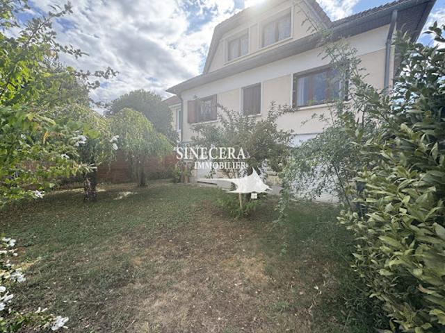 Vente Maison 7 pièces 240 m2 Ormesson sur Marne