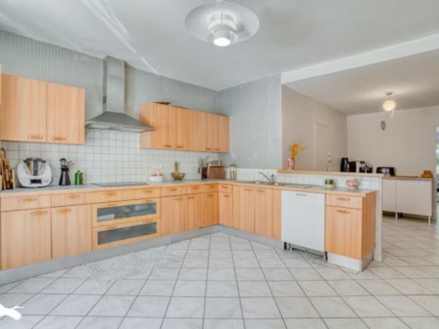 Vente Maison 7 pièces 240 m2 Beaumont de Lomagne