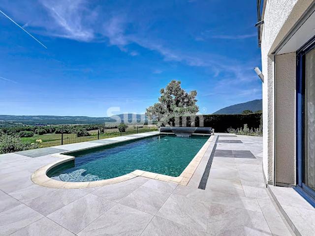 Vente Maison 7 pièces 200 m2 Challex
