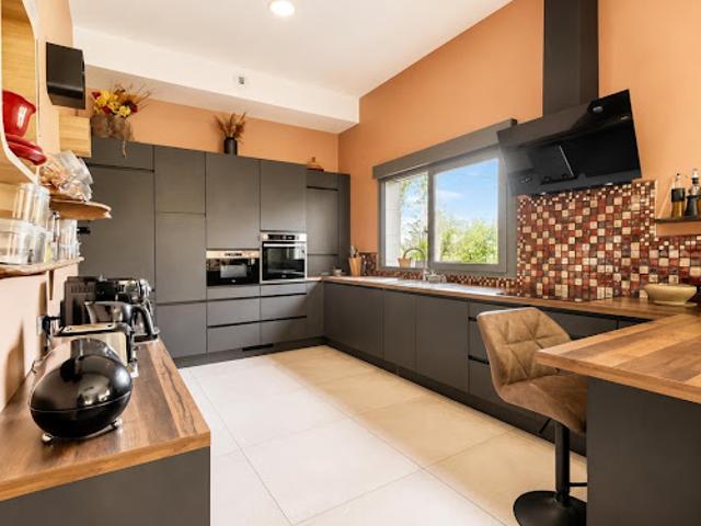 Vente Maison 7 pièces 240 m2 Floirac