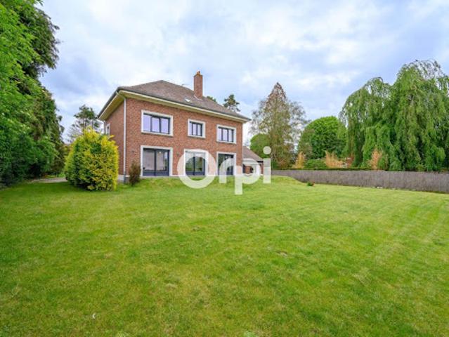 Vente Maison 7 pièces 240 m2 Fretin