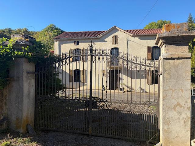 Vente Maison 7 pièces 240 m2 Plaisance