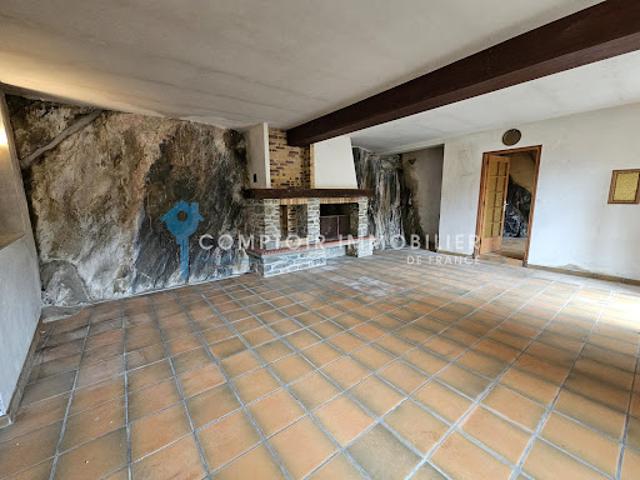 Vente Maison 7 pièces 240 m2 Luscan