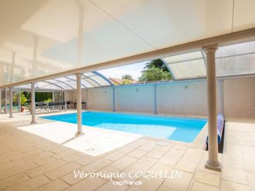 Vente Maison 7 pièces 240 m2 Le Cellier