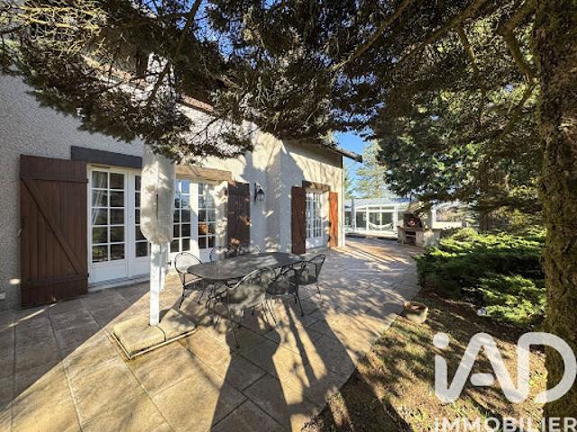 Vente Maison 7 pièces 240 m2 Sainte Sigolène