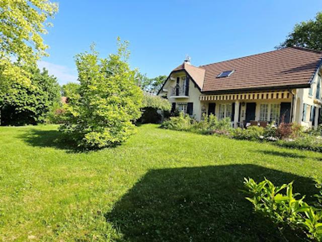 Vente Maison 7 pièces 241 m2 Chens sur Léman