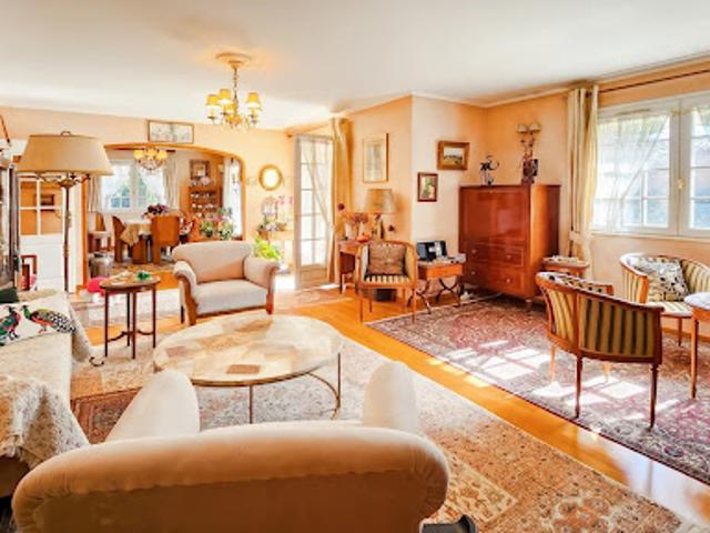 Vente Maison 7 pièces 241 m2 Chens sur Léman