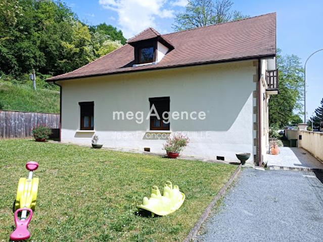 Vente Maison 7 pièces 243 m2 Creysse