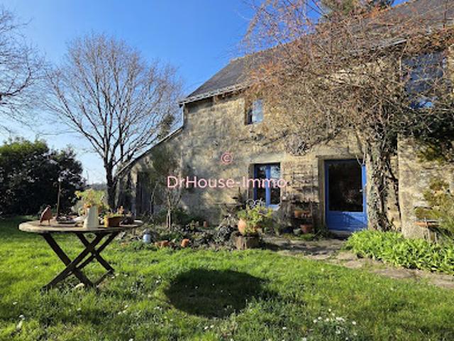 Vente Maison 9 pièces 400 m2 Ploërdut