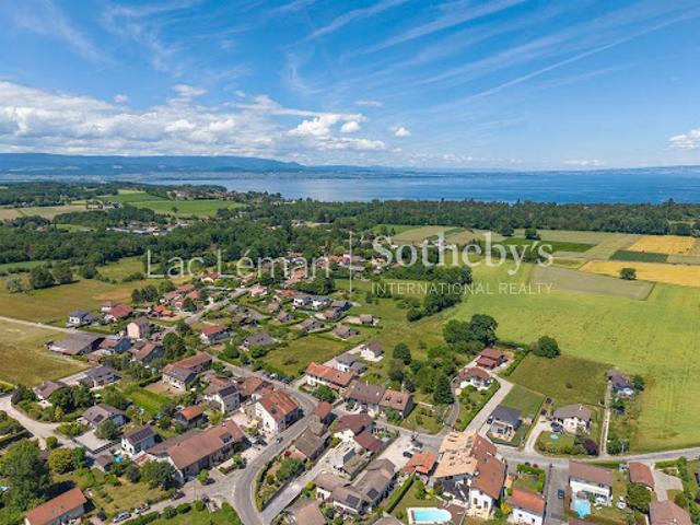Vente Maison 7 pièces 243 m2 Sciez