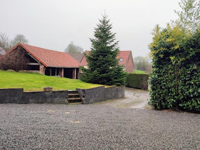 Vente Maison 7 pièces 254 m2 Vaux Andigny