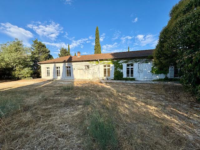 Vente Maison 7 pièces 257.42 m2 Nimes