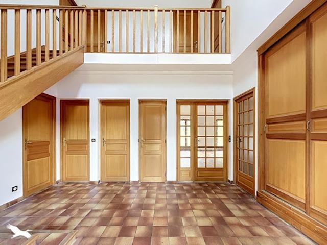 Vente Maison 7 pièces 211 m2 Magny en Vexin