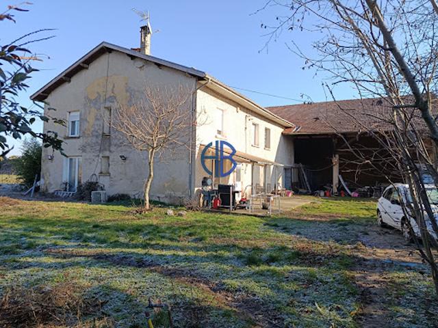Vente Maison 7 pièces 250 m2 Marcilloles