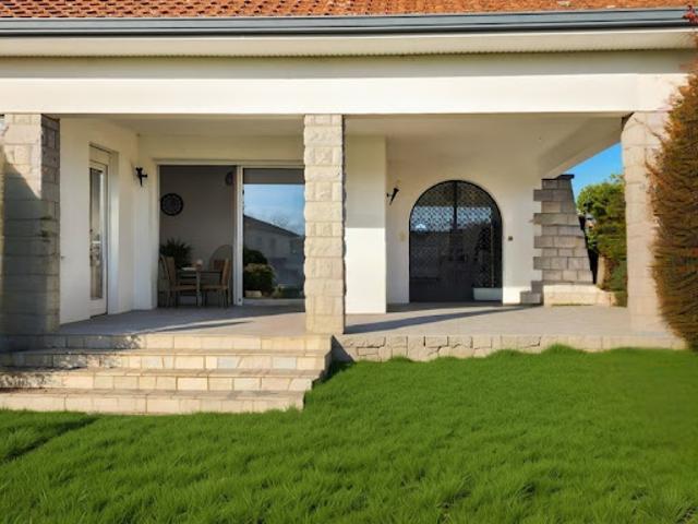 Vente Maison 7 pièces 261 m2 Aureilhan