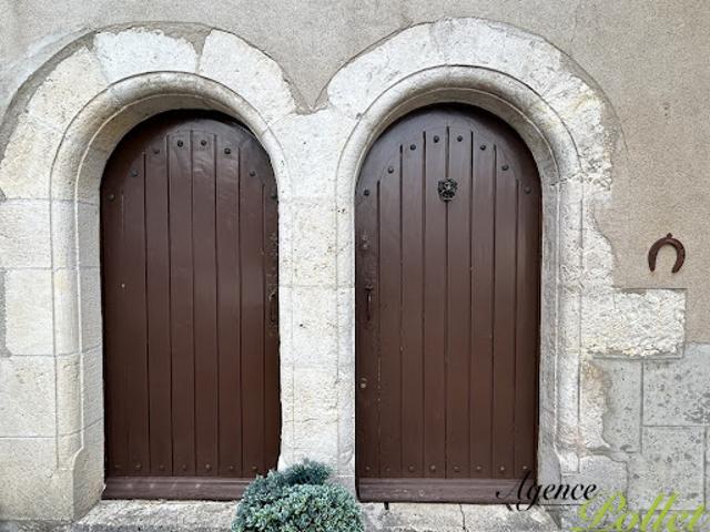Vente Maison 7 pièces 250 m2 Autry le Châtel