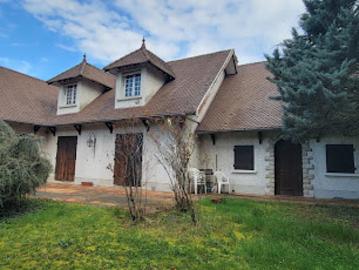 Vente Maison 7 pièces 250 m2 Dommartin