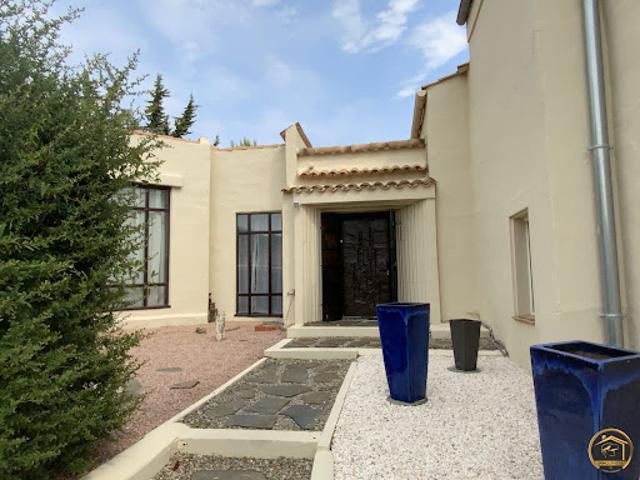Vente Maison 7 pièces 250 m2 Pouzols Minervois
