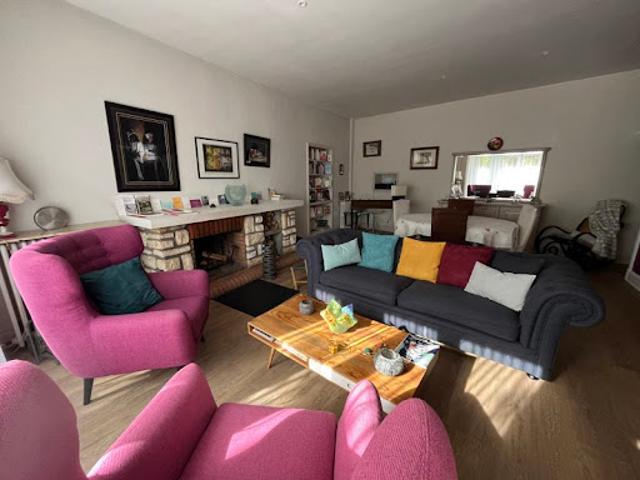 Vente Maison 7 pièces 250 m2 Saint Germain du Salembre