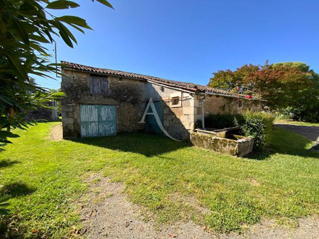 Vente Maison 7 pièces 250 m2 Saint Palais de Phiolin