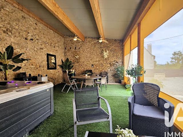 Vente Maison 7 pièces 251 m2 Anglars Saint Félix