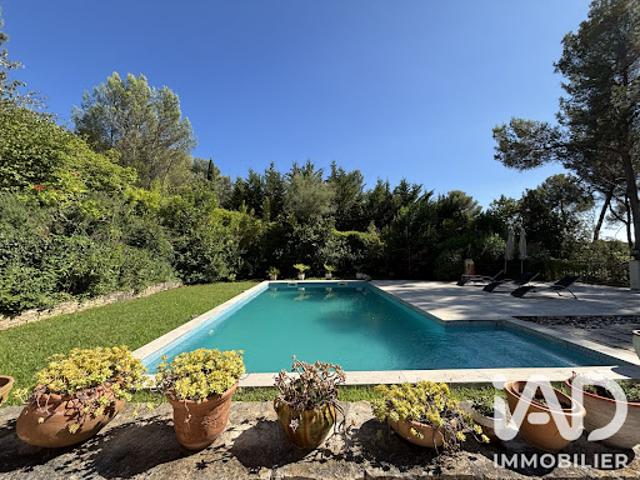Vente Maison 7 pièces 252 m2 Bouc Bel Air