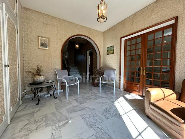 Vente Maison 7 pièces 252 m2 Thiviers