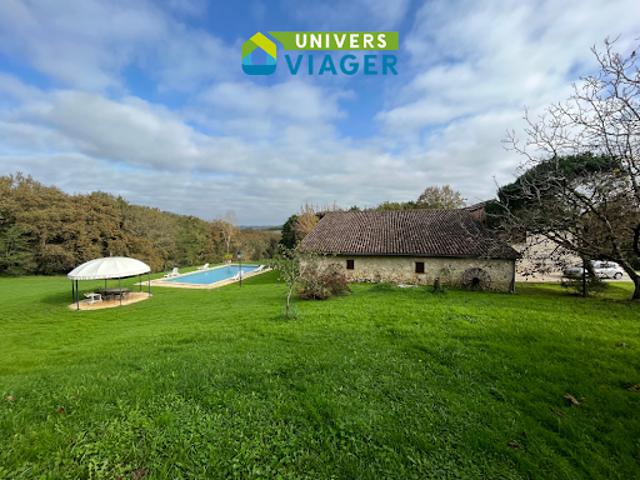 Vente Maison 7 pièces 253 m2 Grignols