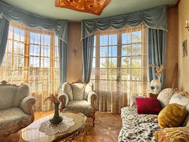 Vente Maison 7 pièces 253.39 m2 Reyrieux