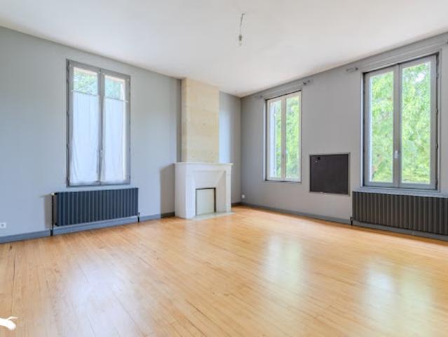 Vente Maison 7 pièces 253 m2 Saint Denis de Pile