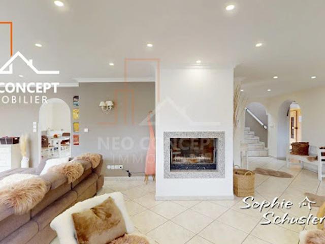 Vente Maison 7 pièces 253.8 m2 Roeschwoog
