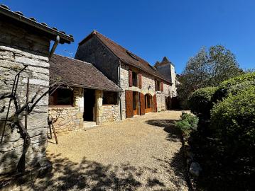 Vente Maison 7 pièces 253.98 m2 Reilhaguet