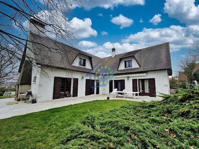 Vente Maison 7 pièces 264 m2 Mantes la Ville