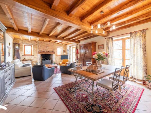 Vente Maison 7 pièces 264 m2 Prayssac
