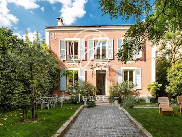 Vente Maison 7 pièces 264.88 m2 Bagnolet