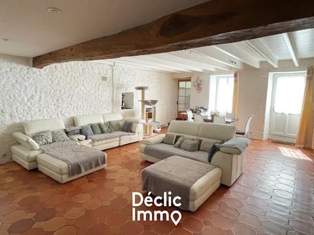 Vente Maison 7 pièces 265 m2 Sainte Soulle