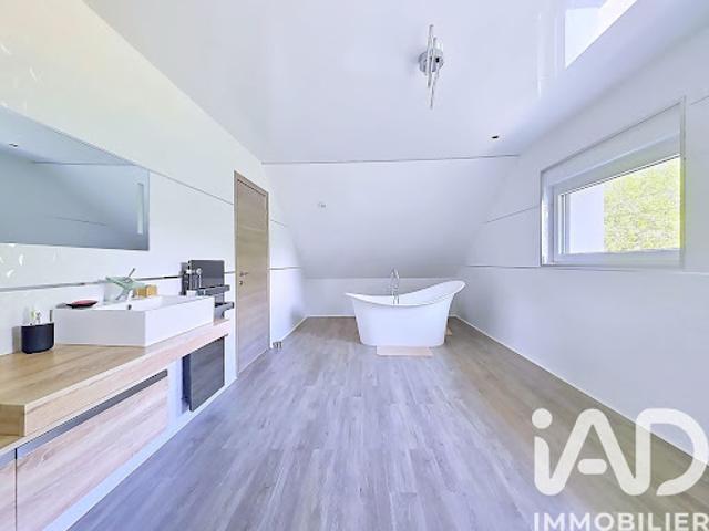 Vente Maison 7 pièces 266 m2 Montigny en Gohelle