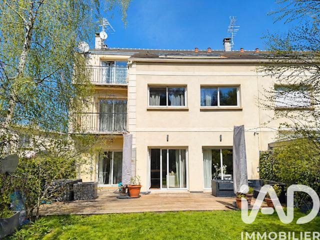 Vente Maison 8 pièces 373 m2 Clamart