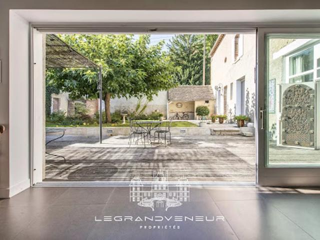 Vente Maison 7 pièces 267 m2 Champigny