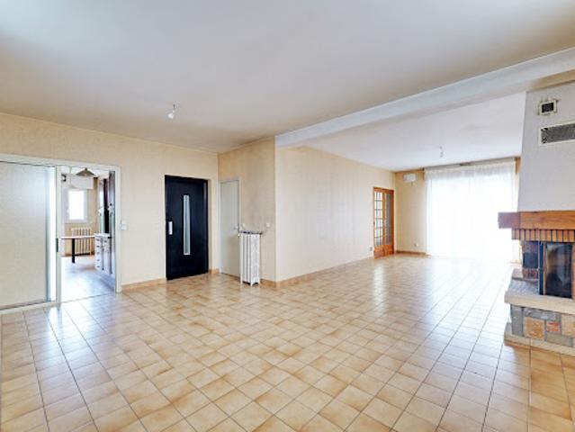 Vente Maison 7 pièces 267.78 m2 Garches