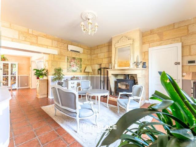 Vente Maison 7 pièces 268 m2 Izon